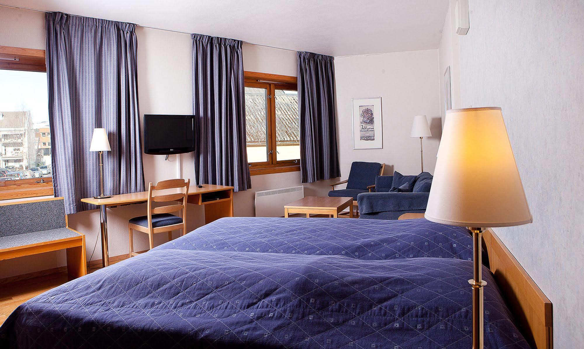 Verdal Hotell Verdalsora Extérieur photo